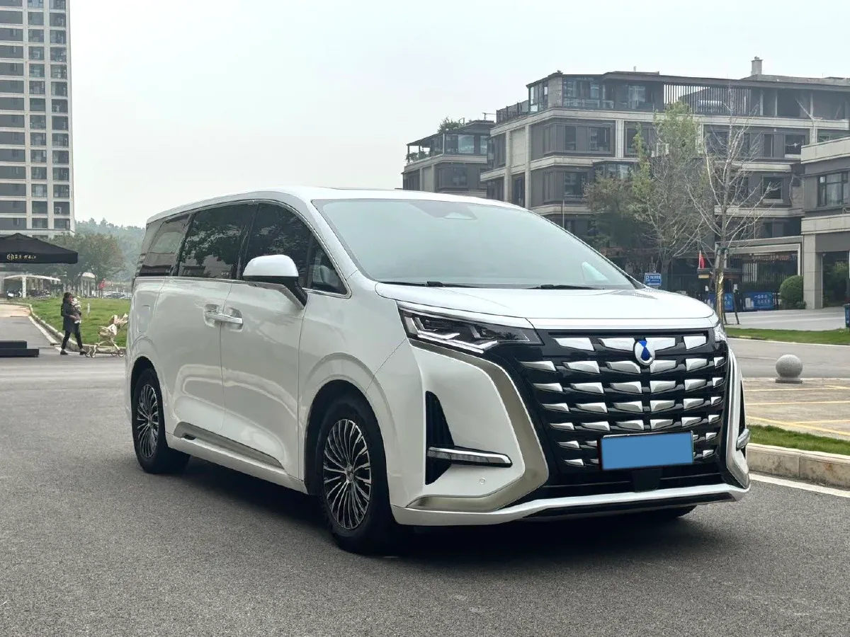 2022 HongQi HS7 3.0T 337HP V6 8AT,autocango,china used car exporter,china ev exporter,chinese used car exporter,chinese used ev exporter