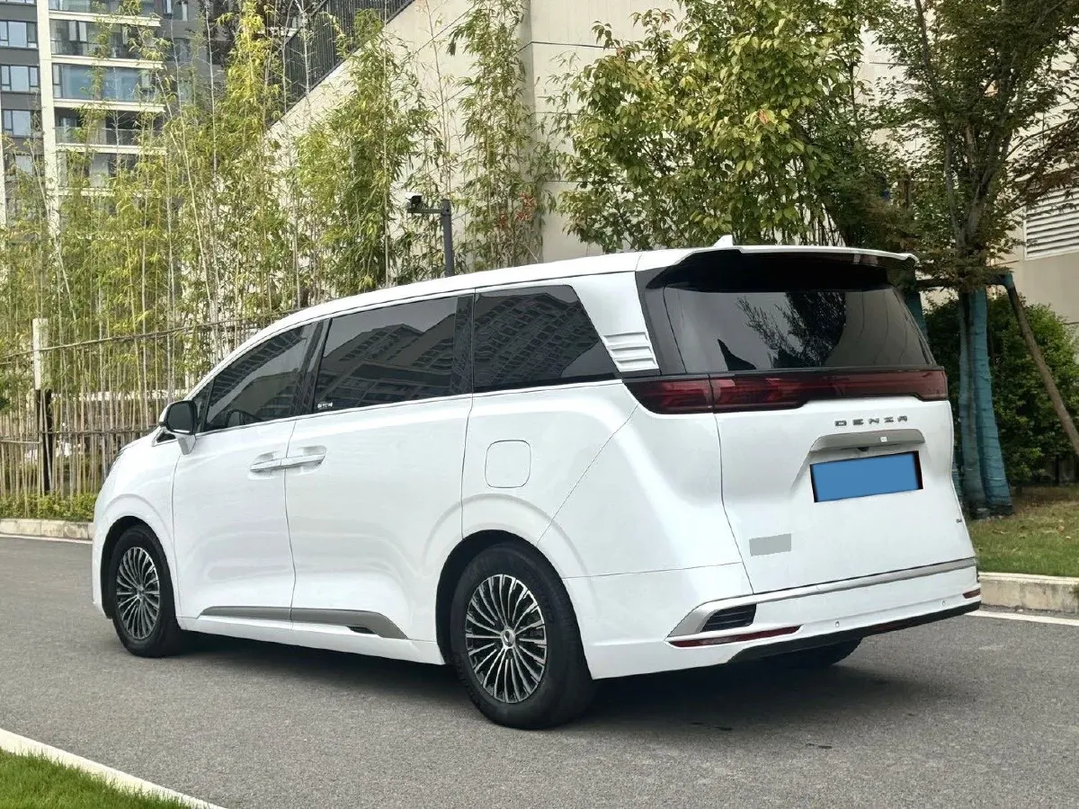2022 HongQi HS7 3.0T 337HP V6 8AT,autocango,china used car exporter,china ev exporter,chinese used car exporter,chinese used ev exporter