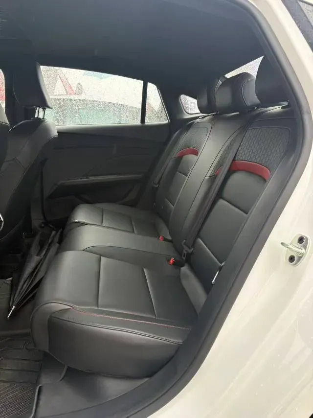 2025 MG 5 1.5T 181HP L4 7DCT,autocango,china used car exporter,china ev exporter,chinese used car exporter,chinese used ev exporter