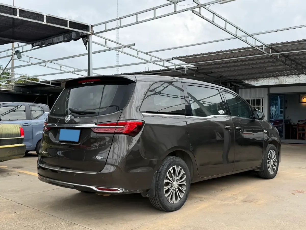 2021 Buick GL8 2.0T 237HP L4 9AT,autocango,china used car exporter,china ev exporter,chinese used car exporter,chinese used ev exporter