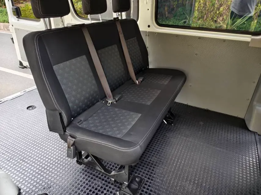 2023 MAXUS XinTu V80 2.0T 127HP L4 6MT,autocango,china used car exporter,china ev exporter,chinese used car exporter,chinese used ev exporter