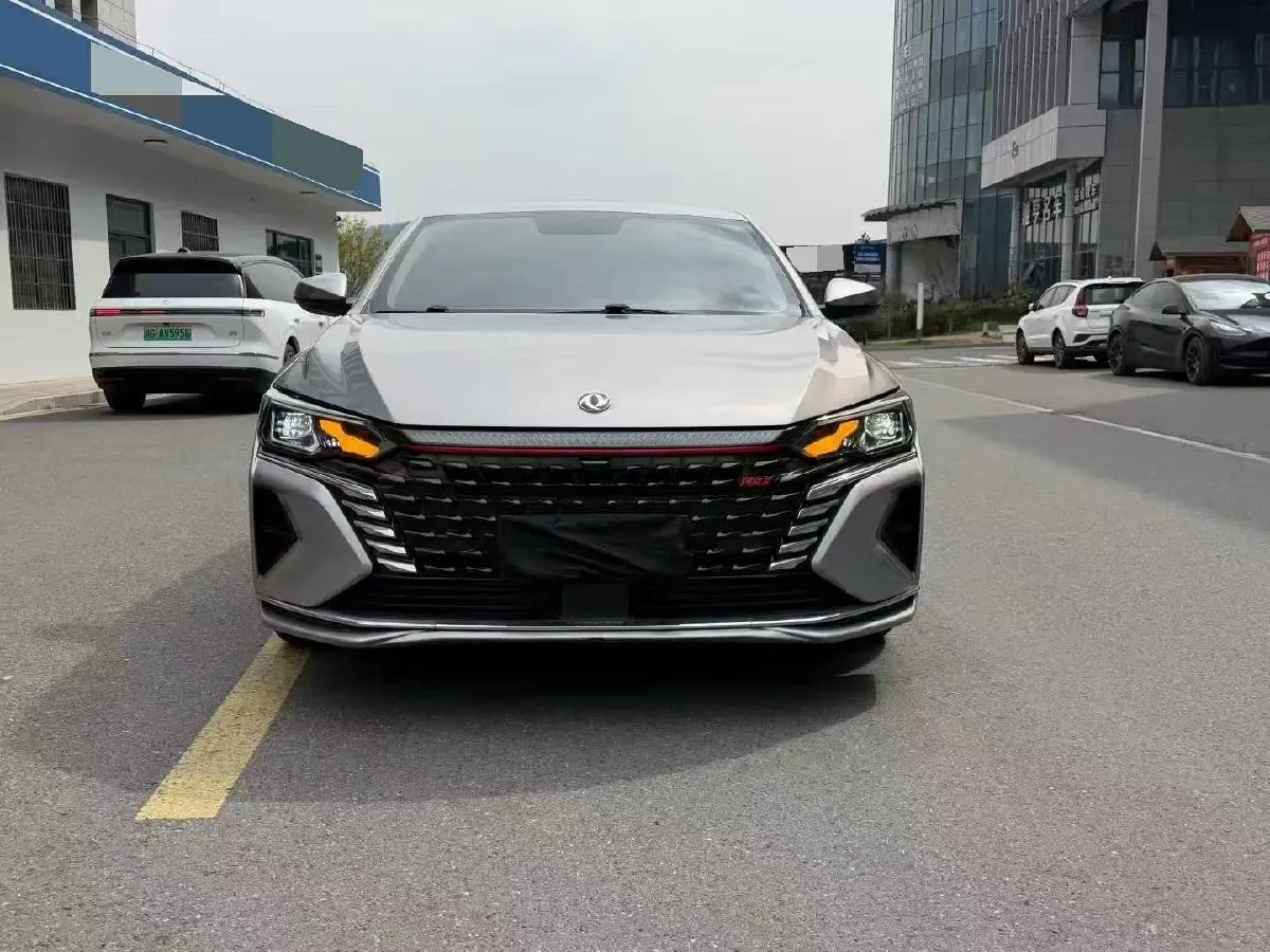 2021 DongFeng Aeolus YiXuan MAX 1.5T 190HP L4 7DCT,autocango,china used car exporter,china ev exporter,chinese used car exporter,chinese used ev exporter