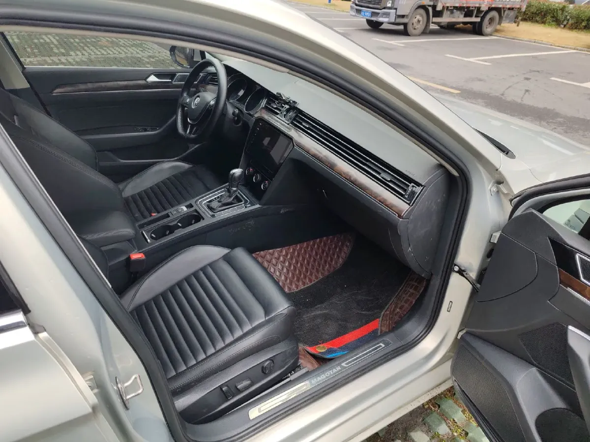 2019 Chevrolet Malibu XL 2.0T 241HP L4 9AT,autocango,china used car exporter,china ev exporter,chinese used car exporter,chinese used ev exporter