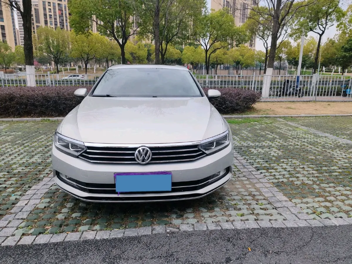 2019 Chevrolet Malibu XL 2.0T 241HP L4 9AT,autocango,china used car exporter,china ev exporter,chinese used car exporter,chinese used ev exporter