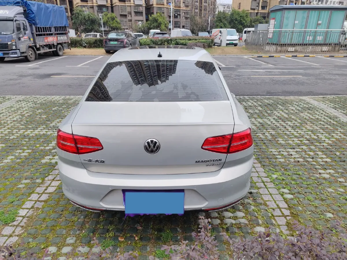 2019 Chevrolet Malibu XL 2.0T 241HP L4 9AT,autocango,china used car exporter,china ev exporter,chinese used car exporter,chinese used ev exporter