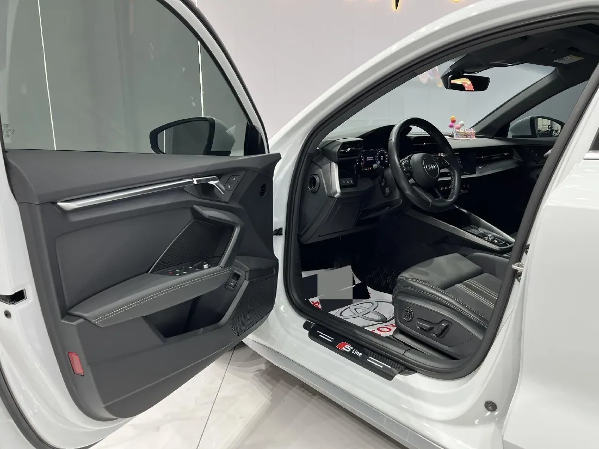 2022 Audi A3 1.4T 150HP L4 7DCT,autocango,china used car exporter,china ev exporter,chinese used car exporter,chinese used ev exporter