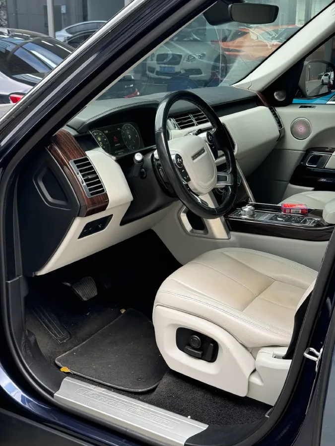 2017 Land Rover Range Rover 3.0T 340HP V6 8AT,autocango,china used car exporter,china ev exporter,chinese used car exporter,chinese used ev exporter