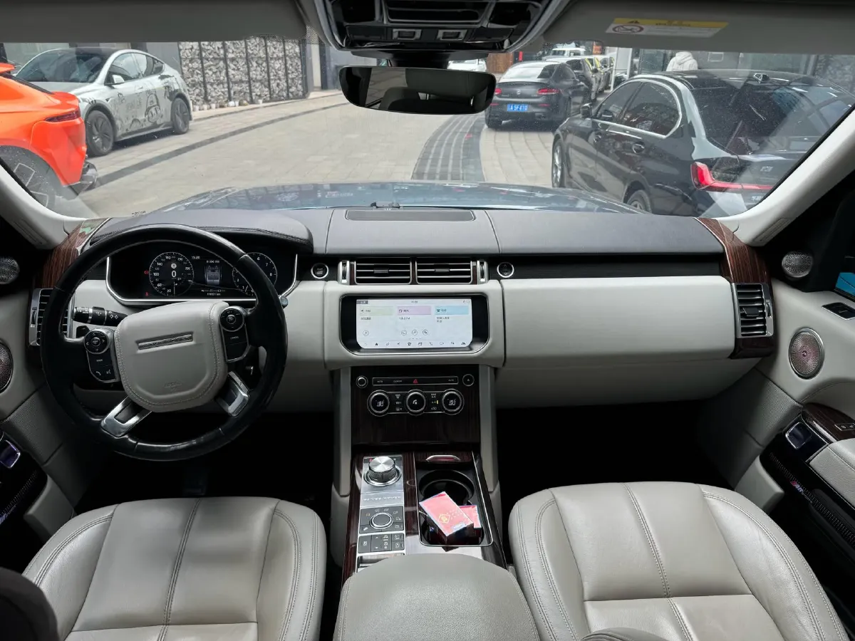 2017 Land Rover Range Rover 3.0T 340HP V6 8AT,autocango,china used car exporter,china ev exporter,chinese used car exporter,chinese used ev exporter