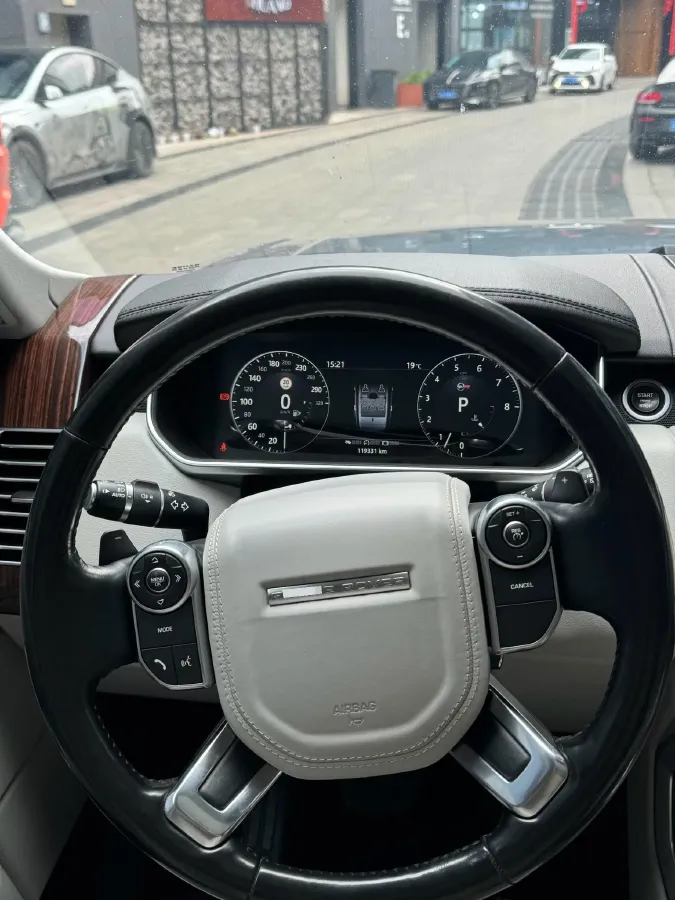 2017 Land Rover Range Rover 3.0T 340HP V6 8AT,autocango,china used car exporter,china ev exporter,chinese used car exporter,chinese used ev exporter