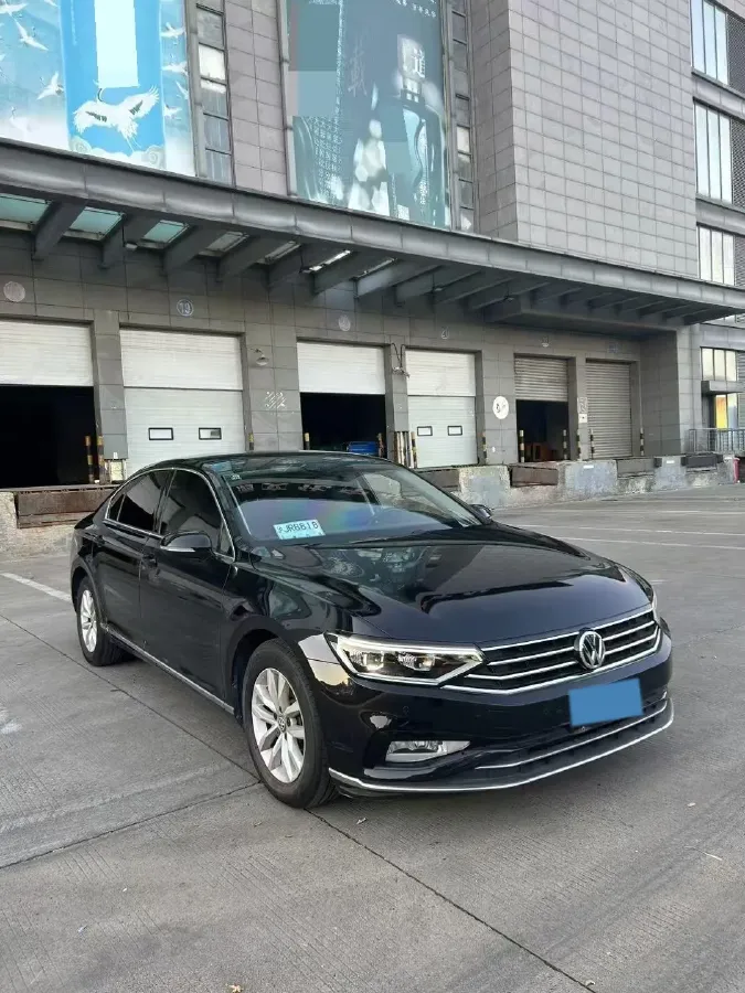 2020 Volkswagen Magotan 1.4T 150HP L4 7DCT,autocango,china used car exporter,china ev exporter,chinese used car exporter,chinese used ev exporter