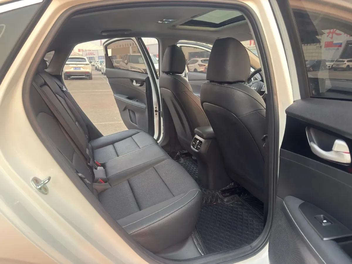 2021 Kia K3 1.5L 115HP L4 CVT,autocango,china used car exporter,china ev exporter,chinese used car exporter,chinese used ev exporter