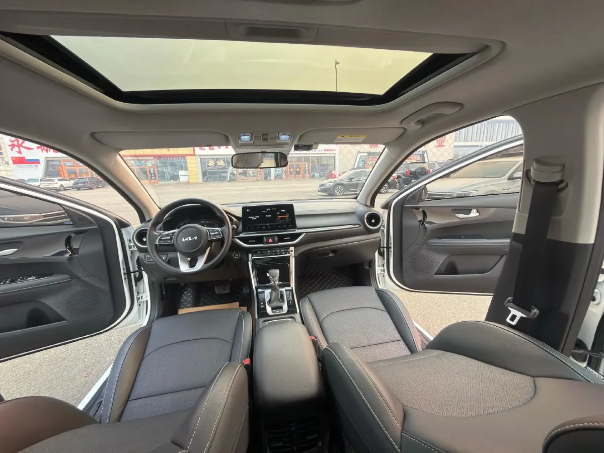 2021 Kia K3 1.5L 115HP L4 CVT,autocango,china used car exporter,china ev exporter,chinese used car exporter,chinese used ev exporter