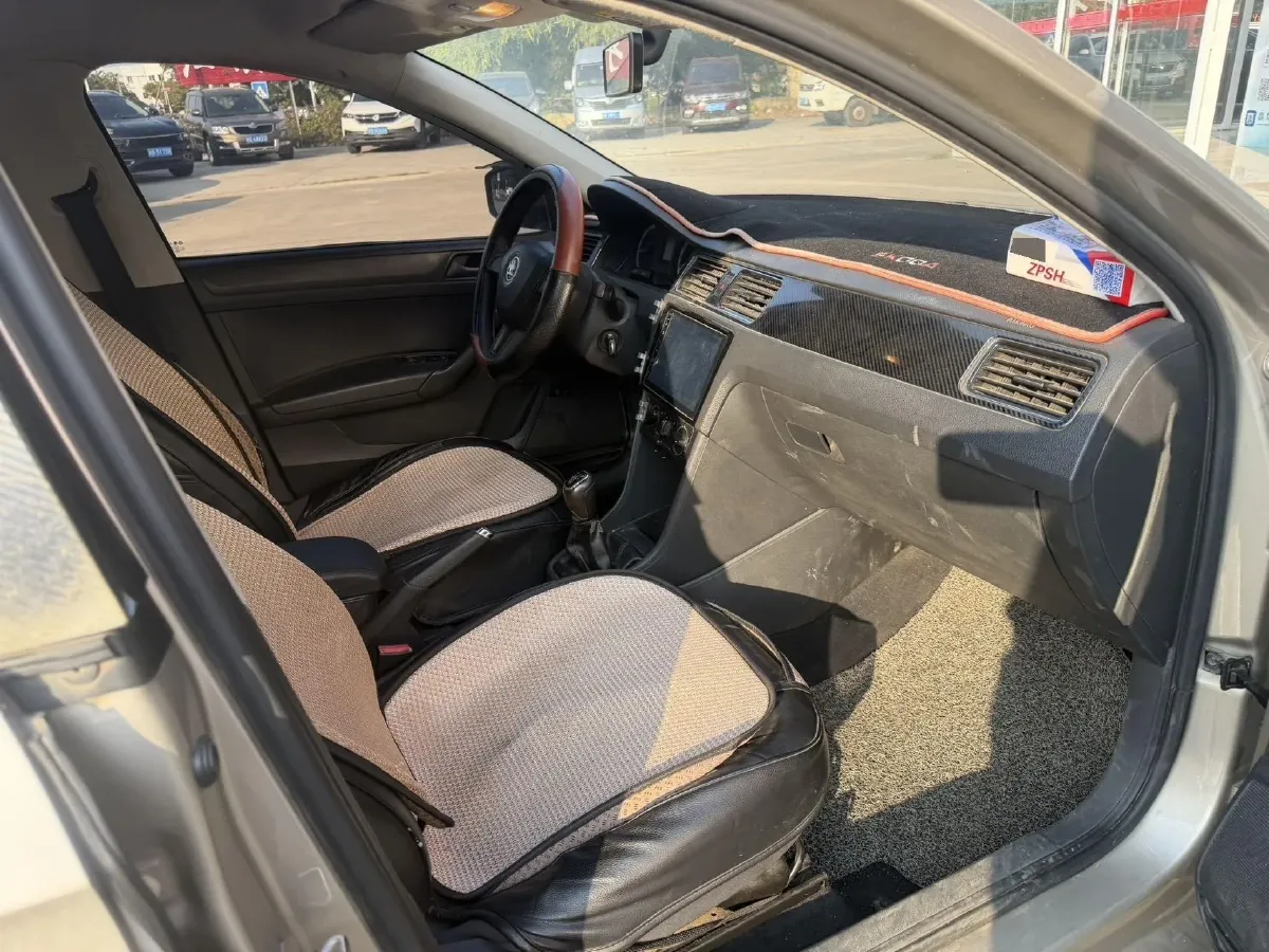 2018 Skoda Rapid 1.6L 110HP L4 5MT,autocango,china used car exporter,china ev exporter,chinese used car exporter,chinese used ev exporter