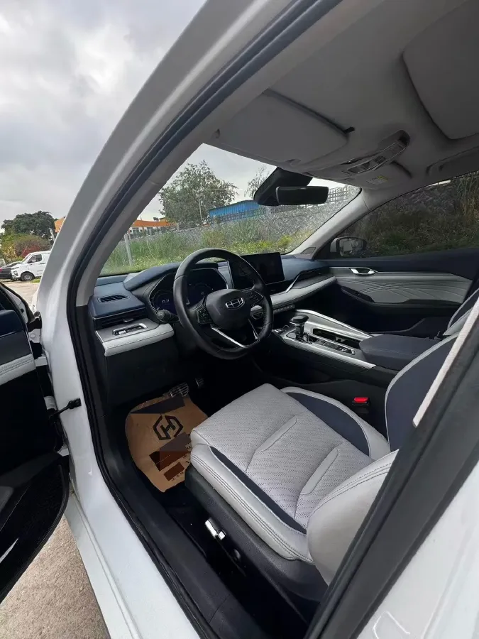 2021 Geely Preface 2.0T 190HP L4 7DCT,autocango,china used car exporter,china ev exporter,chinese used car exporter,chinese used ev exporter