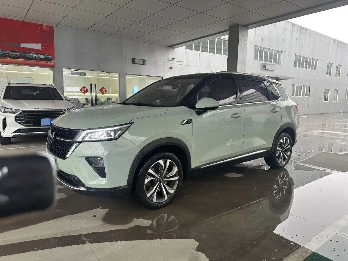 2021 WuLing XingChen 1.5T 147HP L4 CVT,autocango,china used car exporter,china ev exporter,chinese used car exporter,chinese used ev exporter