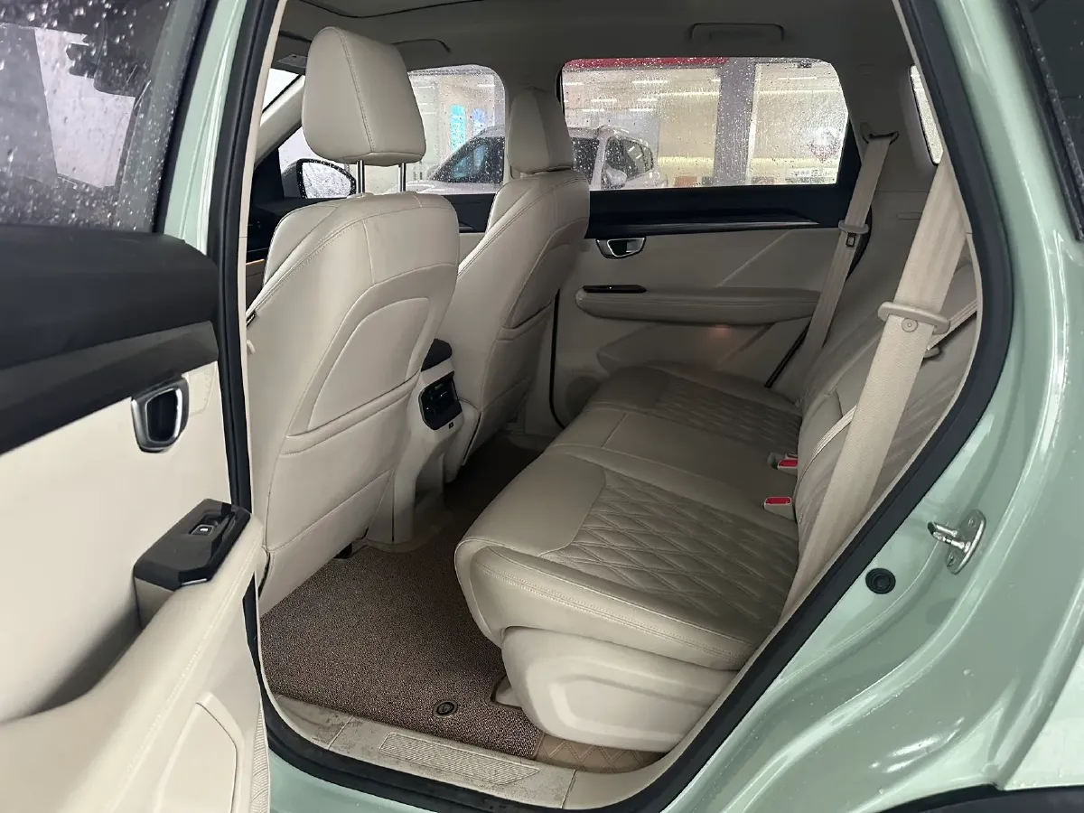 2021 WuLing XingChen 1.5T 147HP L4 CVT,autocango,china used car exporter,china ev exporter,chinese used car exporter,chinese used ev exporter