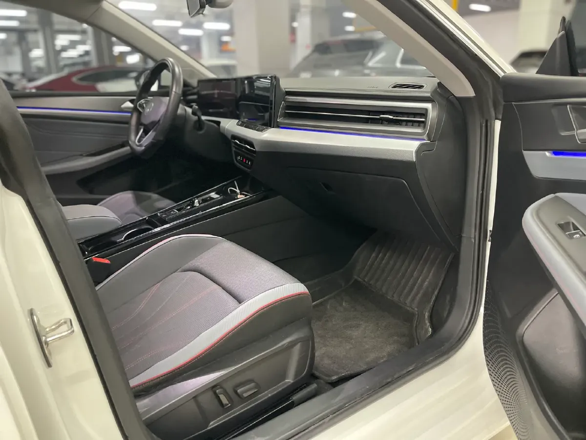 2022 Exceed TXL 2.0T 261HP L4 7DCT,autocango,china used car exporter,china ev exporter,chinese used car exporter,chinese used ev exporter