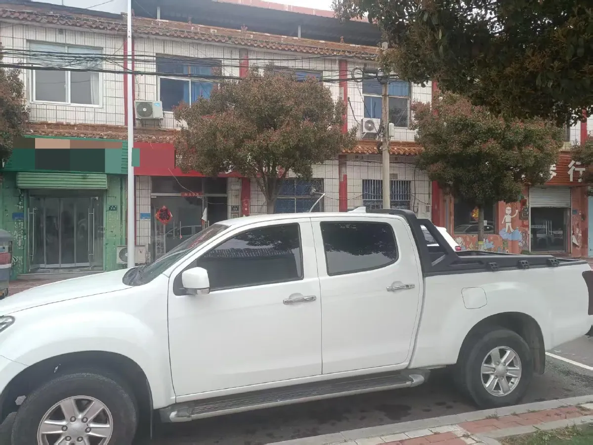 2020 Isuzu LingTuo 2.5T 150HP L4 6AT,autocango,china used car exporter,china ev exporter,chinese used car exporter,chinese used ev exporter