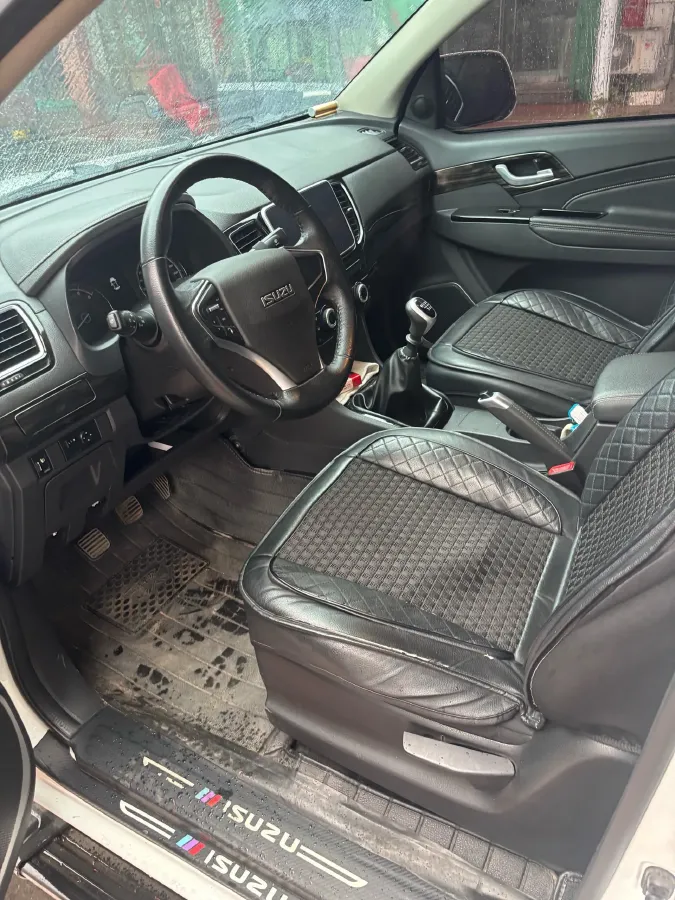 2020 Isuzu LingTuo 2.5T 150HP L4 6AT,autocango,china used car exporter,china ev exporter,chinese used car exporter,chinese used ev exporter