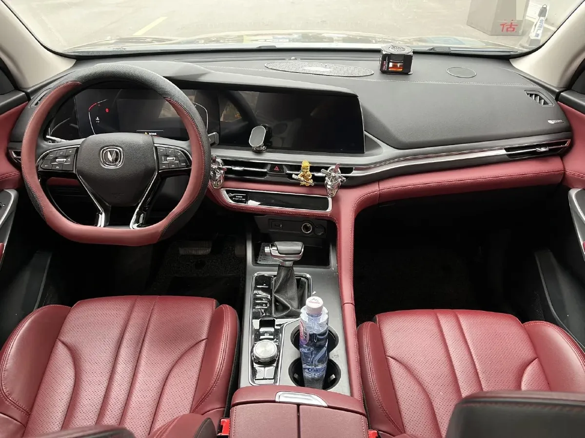 2020 ChangAn CS75 Plus 1.5T 178HP L4 6AT,autocango,china used car exporter,china ev exporter,chinese used car exporter,chinese used ev exporter