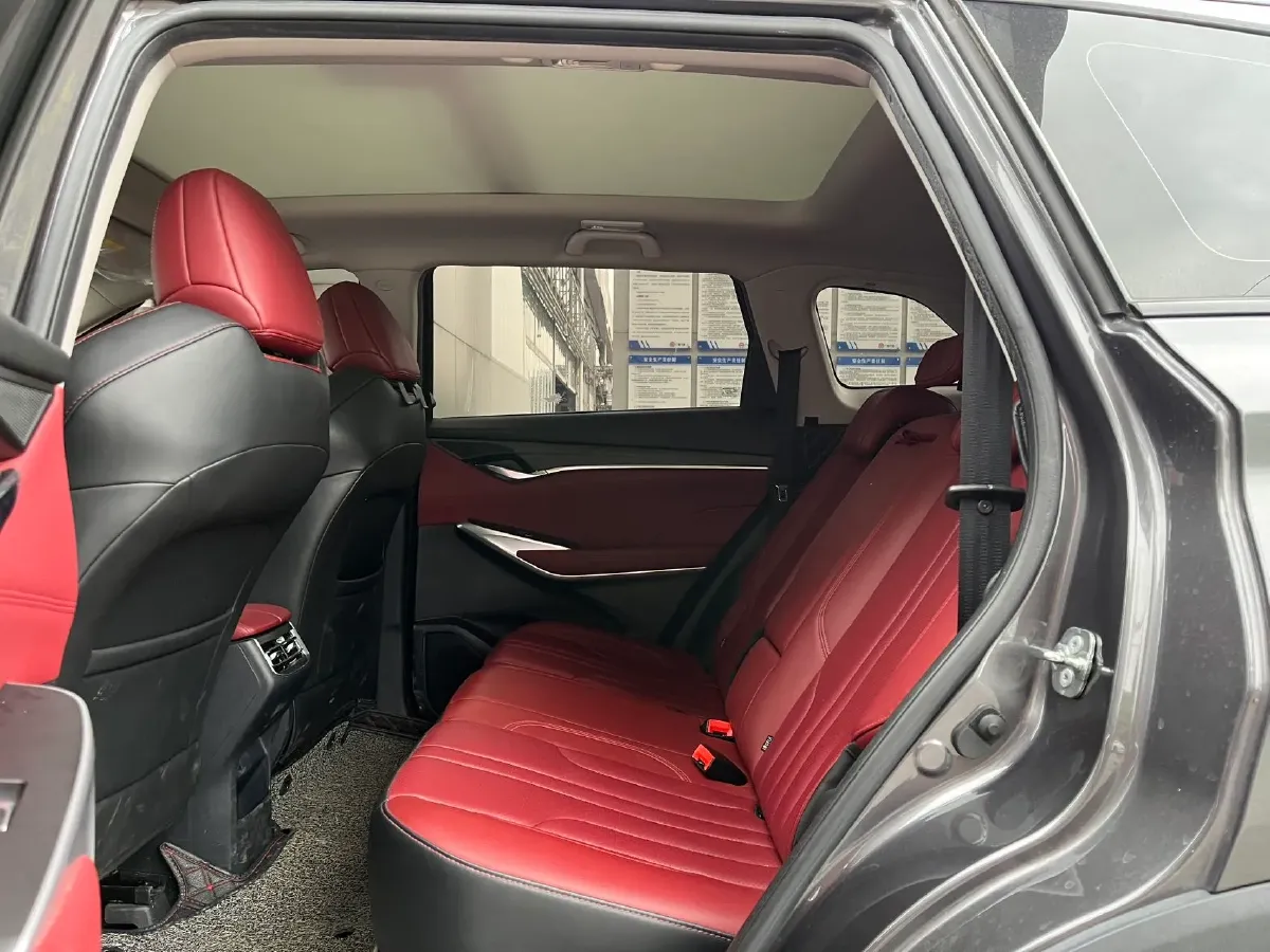 2020 ChangAn CS75 Plus 1.5T 178HP L4 6AT,autocango,china used car exporter,china ev exporter,chinese used car exporter,chinese used ev exporter