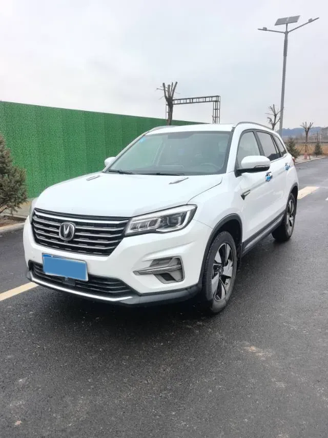 2020 ChangAn CS75 1.5T 178HP L4 7DCT,autocango,china used car exporter,china ev exporter,chinese used car exporter,chinese used ev exporter