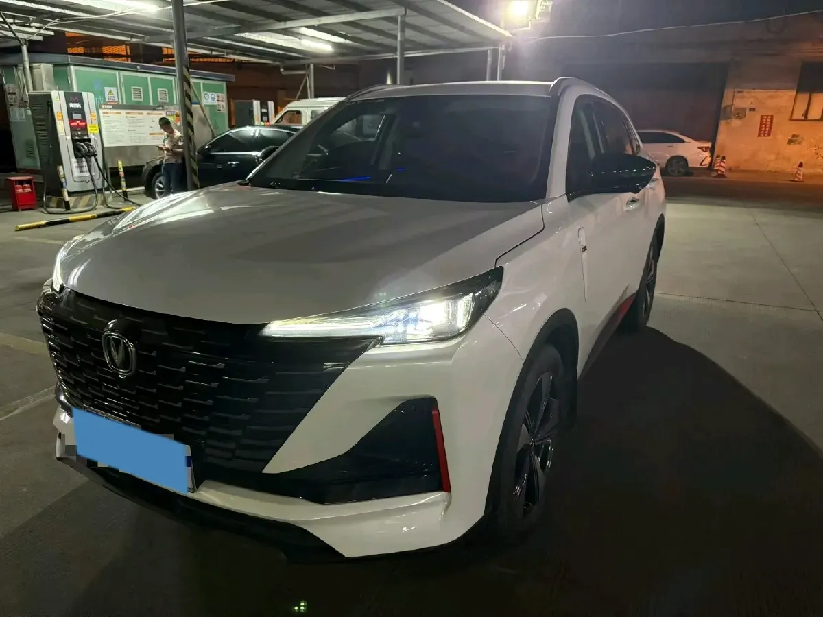2022 ChangAn Oshan X7 Plus 1.5T 188HP L4 7DCT,autocango,china used car exporter,china ev exporter,chinese used car exporter,chinese used ev exporter