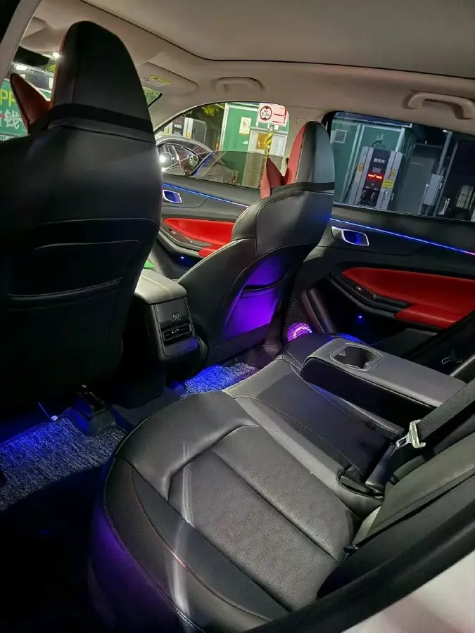 2022 ChangAn Oshan X7 Plus 1.5T 188HP L4 7DCT,autocango,china used car exporter,china ev exporter,chinese used car exporter,chinese used ev exporter