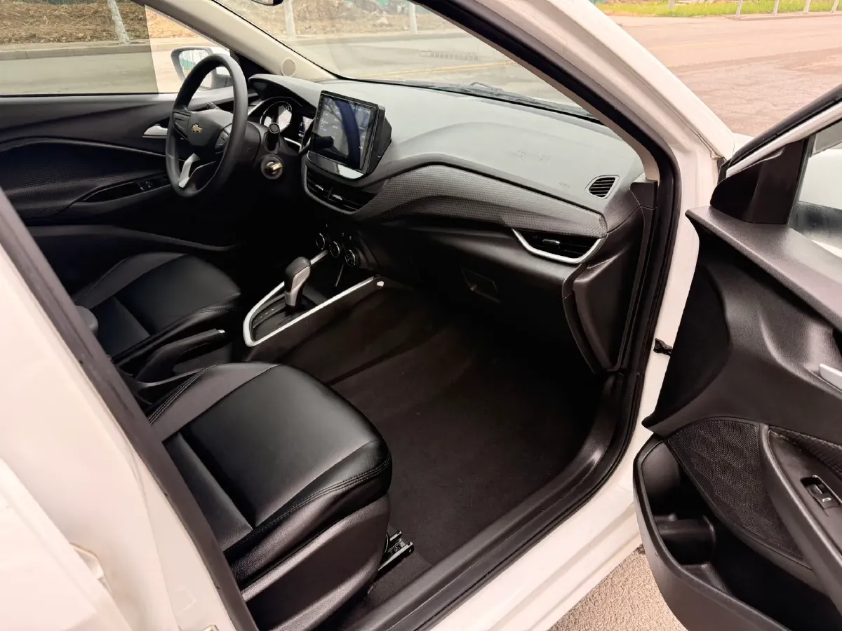 2020 Chevrolet Cavalier 1.0T 125HP L3 6AT,autocango,china used car exporter,china ev exporter,chinese used car exporter,chinese used ev exporter