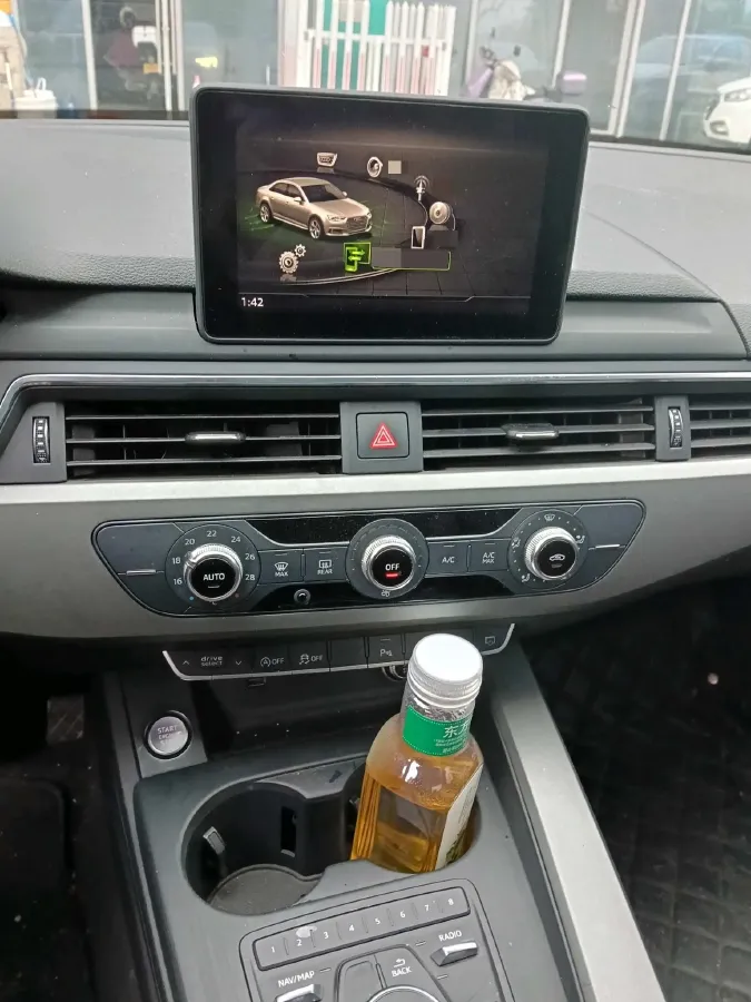 2019 Audi A4L 2.0T 190HP L4 7DCT,autocango,china used car exporter,china ev exporter,chinese used car exporter,chinese used ev exporter