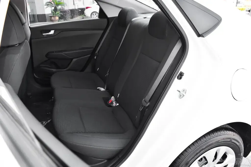 2016 Hyundai Verna 1.4L 100HP L4 6MT,autocango,china used car exporter,china ev exporter,chinese used car exporter,chinese used ev exporter