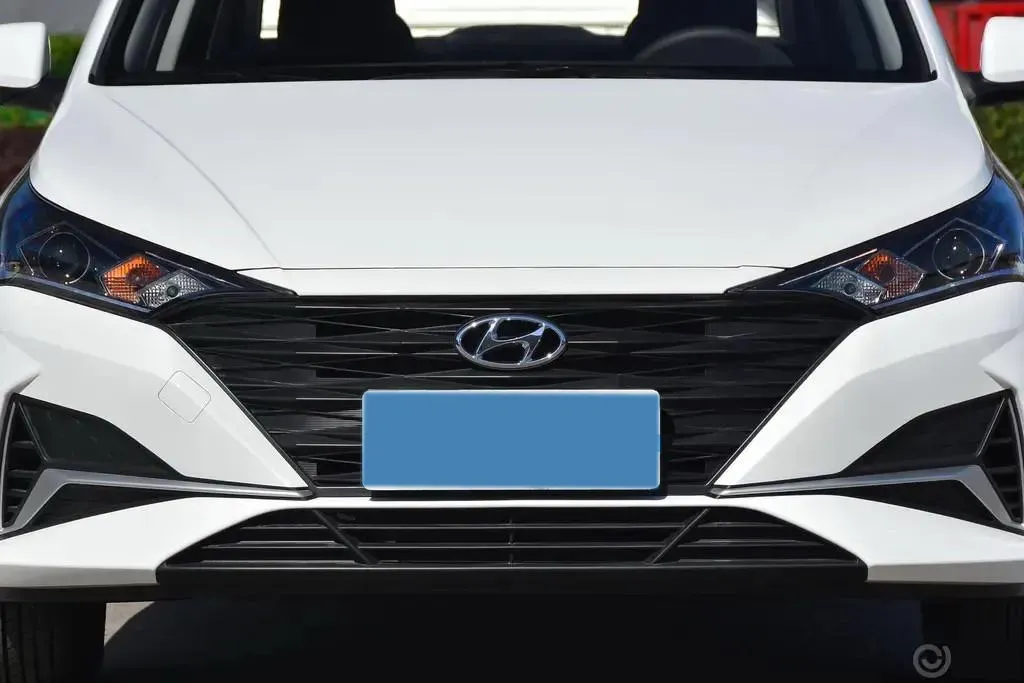 2016 Hyundai Verna 1.4L 100HP L4 6MT,autocango,china used car exporter,china ev exporter,chinese used car exporter,chinese used ev exporter