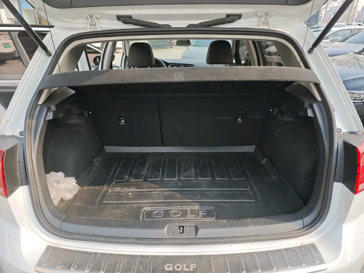 2019 Brilliance Auto V7 1.8T 231HP L4 7DCT,autocango,china used car exporter,china ev exporter,chinese used car exporter,chinese used ev exporter