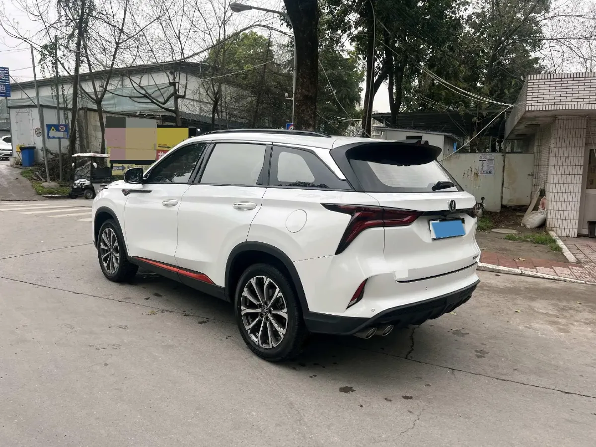 2021 ChangAn CS75 Plus 2.0T 233HP L4 8AT,autocango,china used car exporter,china ev exporter,chinese used car exporter,chinese used ev exporter