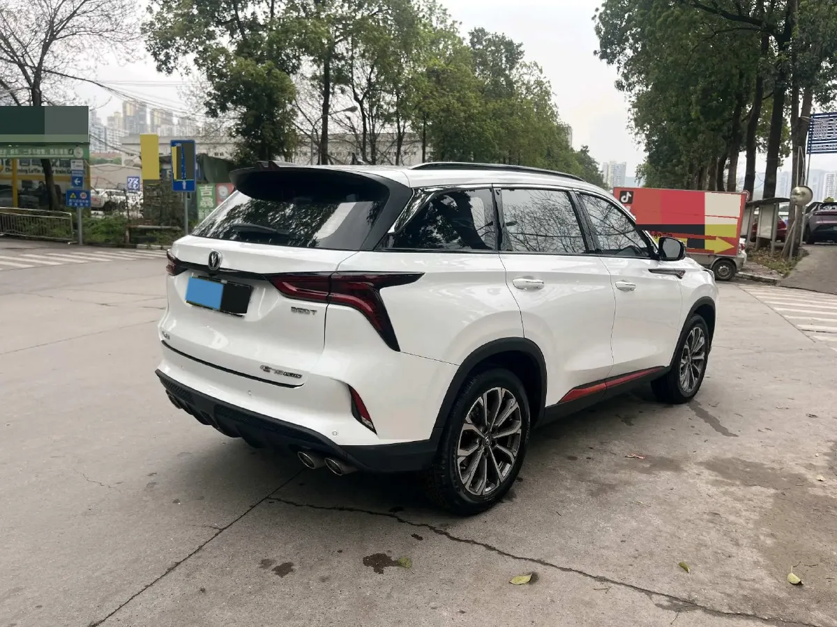 2021 ChangAn CS75 Plus 2.0T 233HP L4 8AT,autocango,china used car exporter,china ev exporter,chinese used car exporter,chinese used ev exporter