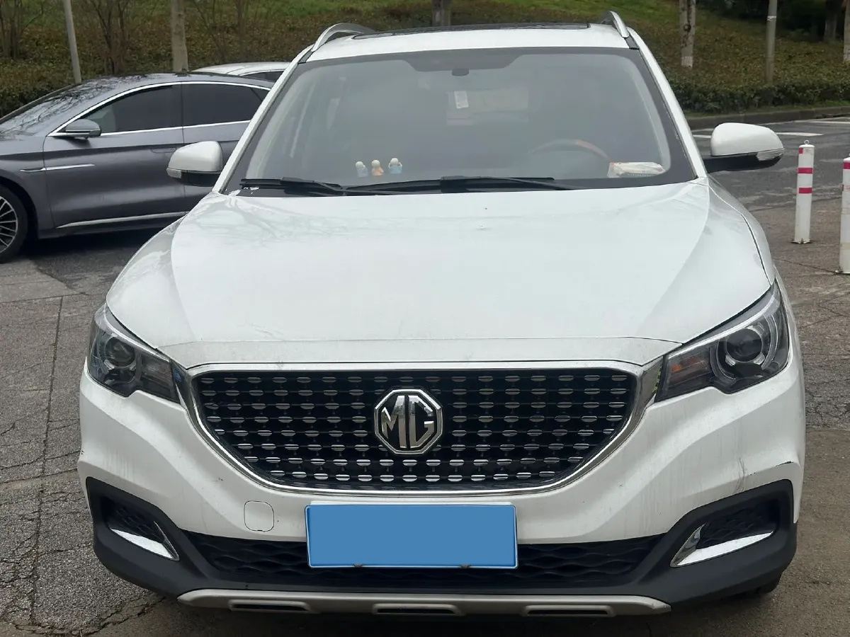2018 MG ZS 1.5L 120HP L4 5MT,autocango,china used car exporter,china ev exporter,chinese used car exporter,chinese used ev exporter
