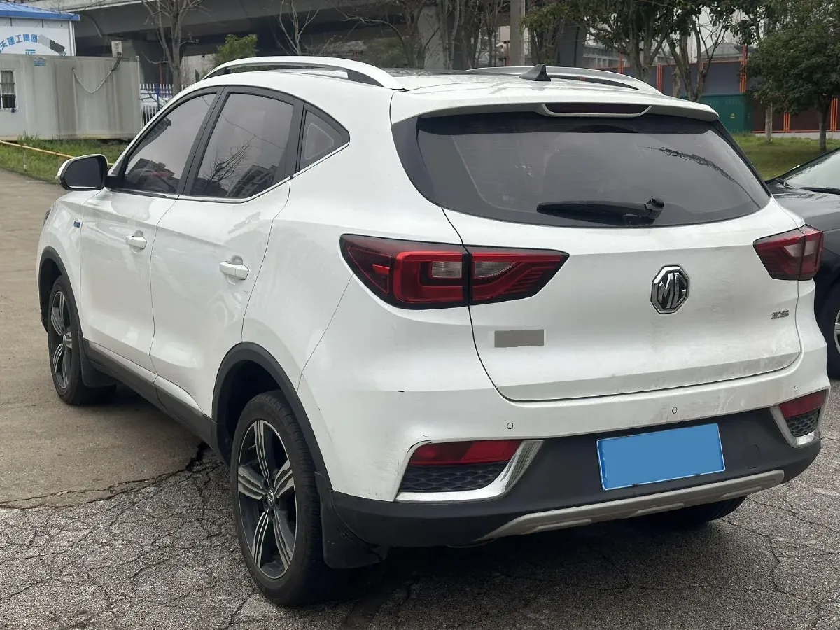 2018 MG ZS 1.5L 120HP L4 5MT,autocango,china used car exporter,china ev exporter,chinese used car exporter,chinese used ev exporter