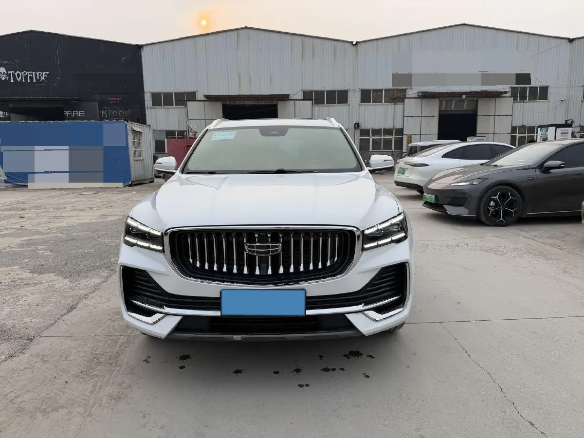 2021 Geely Monjaro 2.0T 218HP L4 7DCT,autocango,china used car exporter,china ev exporter,chinese used car exporter,chinese used ev exporter