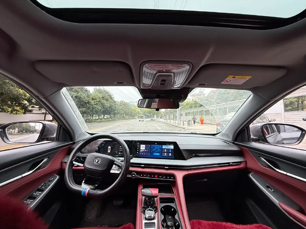 2022 ChangAn CS75 Plus 1.5T 188HP L4 8AT,autocango,china used car exporter,china ev exporter,chinese used car exporter,chinese used ev exporter