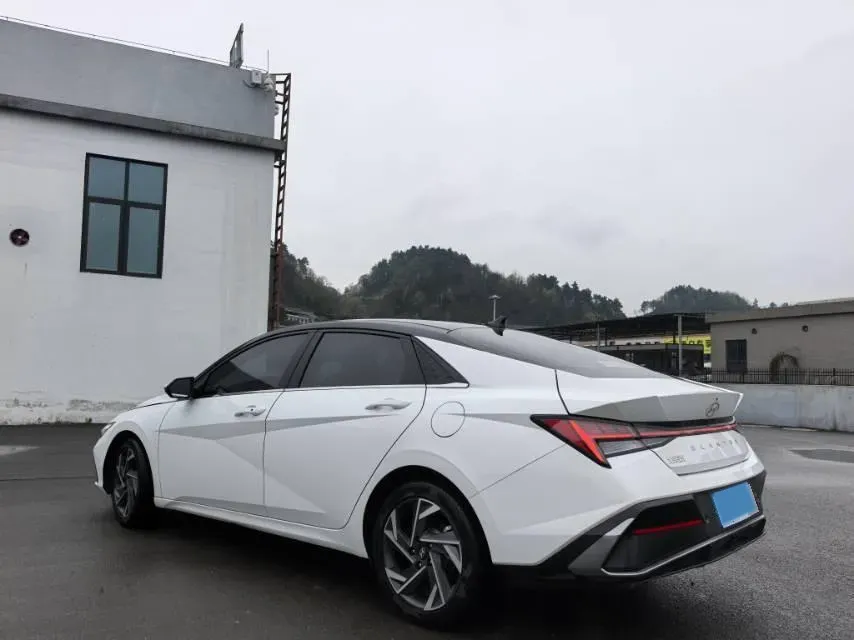 2023 Hyundai Elantra 1.5L 115HP L4 CVT,autocango,china used car exporter,china ev exporter,chinese used car exporter,chinese used ev exporter