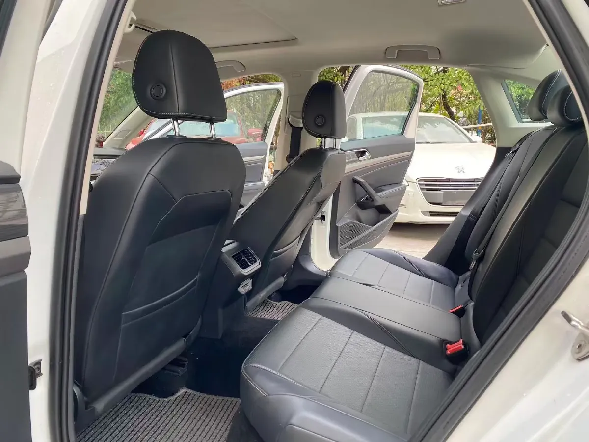 2018 Volkswagen Lavida 1.2T 116HP L4 7DCT,autocango,china used car exporter,china ev exporter,chinese used car exporter,chinese used ev exporter