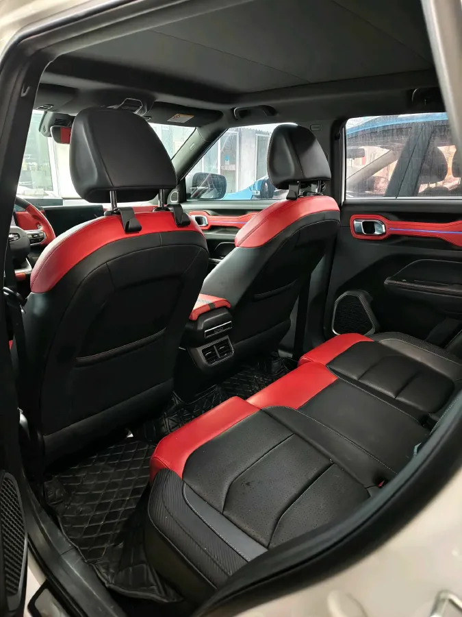 2020 Geely ICON 1.5T 177HP L3 7DCT,autocango,china used car exporter,china ev exporter,chinese used car exporter,chinese used ev exporter