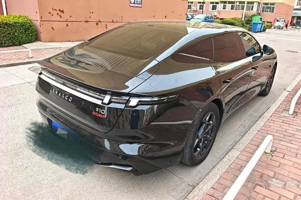 2024 HongQi HS7 2.0T 252HP L4 8AT,autocango,china used car exporter,china ev exporter,chinese used car exporter,chinese used ev exporter