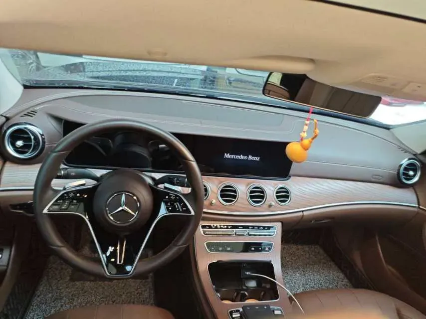 2023 Mercedes-Benz E Class 2.0T 258HP L4 9AT,autocango,china used car exporter,china ev exporter,chinese used car exporter,chinese used ev exporter