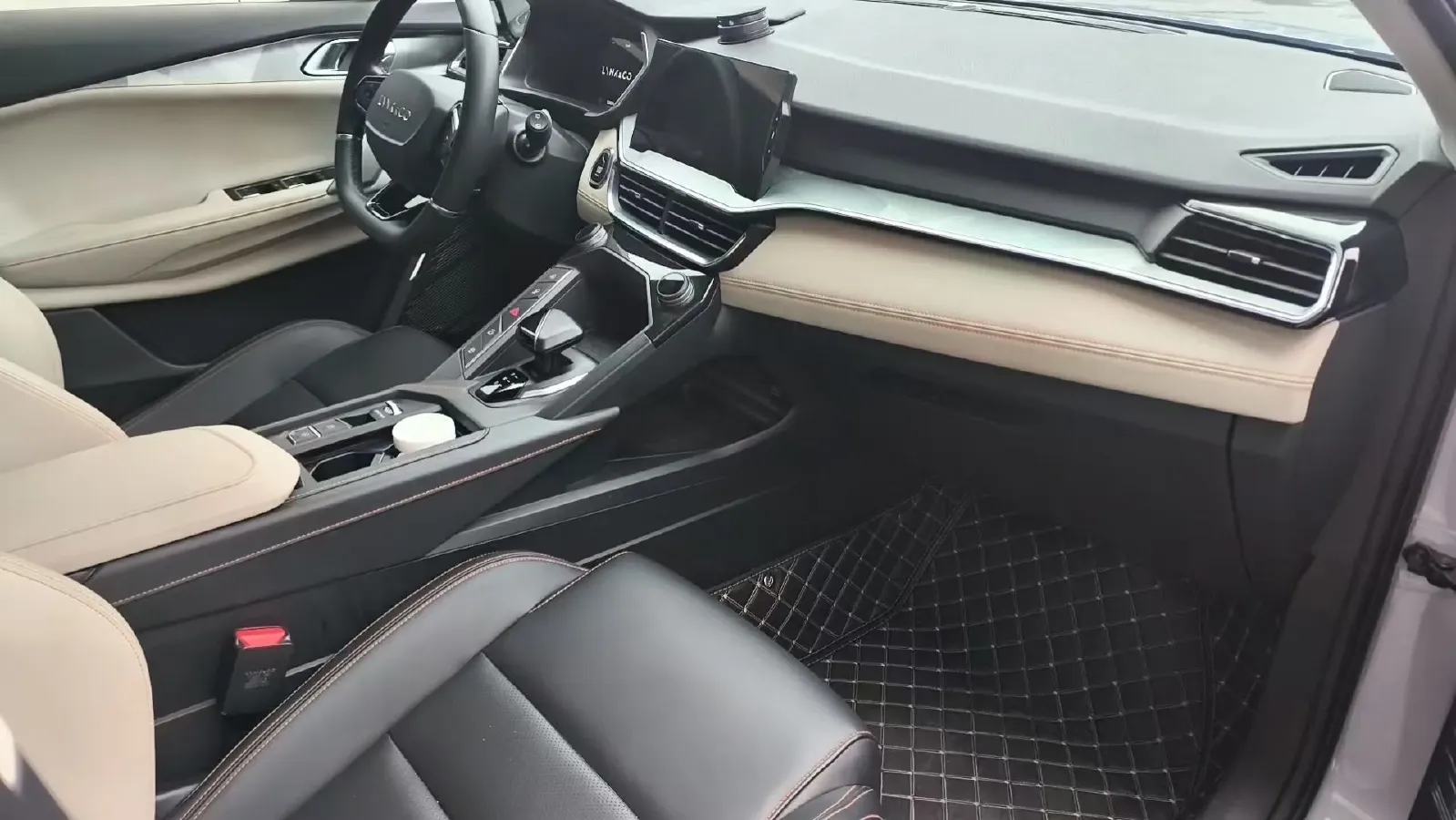 2022 Roewe i6 MAX BEV 61.1KWH,autocango,china used car exporter,china ev exporter,chinese used car exporter,chinese used ev exporter