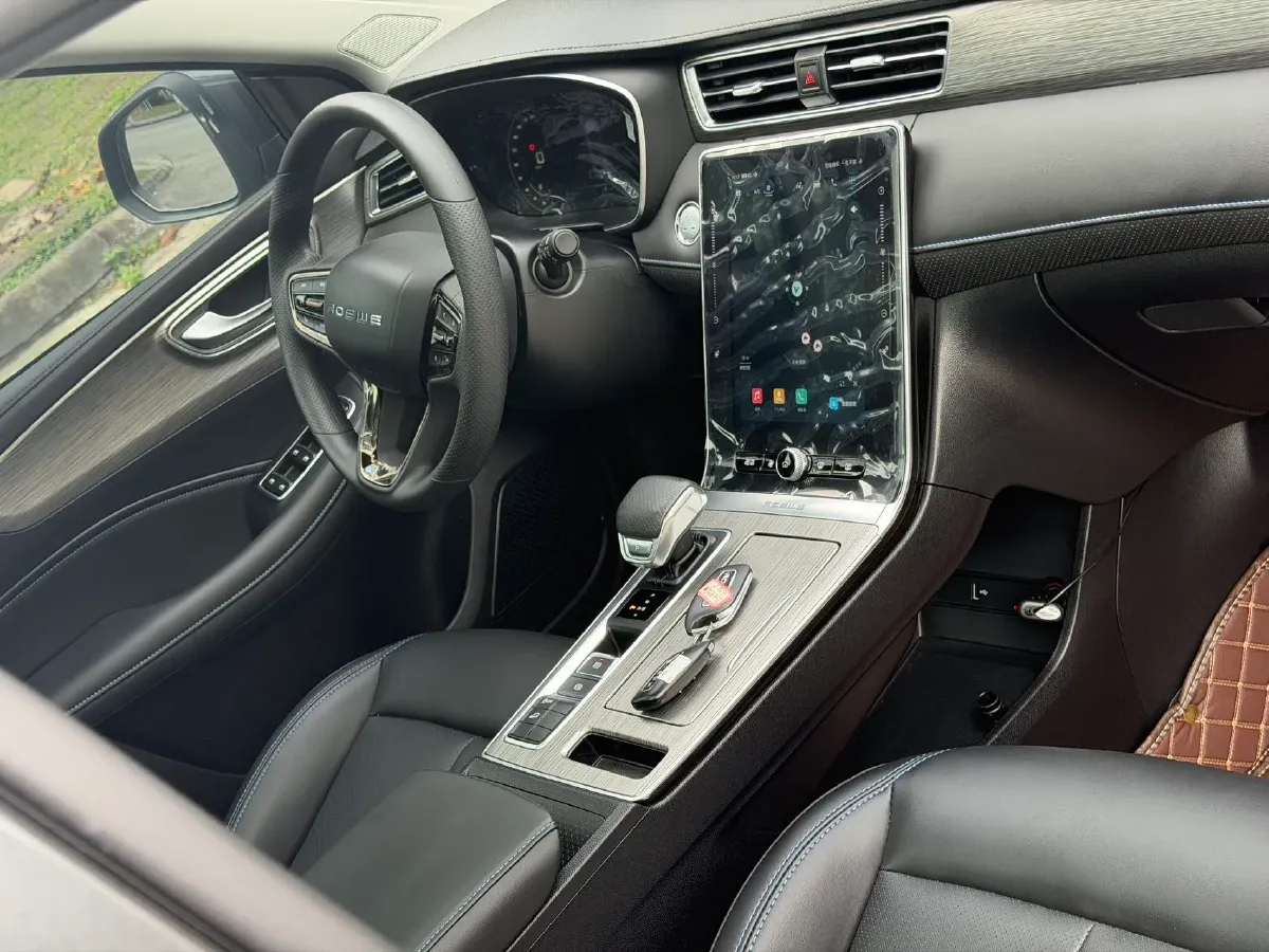 2023 Roewe RX5 1.5T 181HP L4 7DCT,autocango,china used car exporter,china ev exporter,chinese used car exporter,chinese used ev exporter