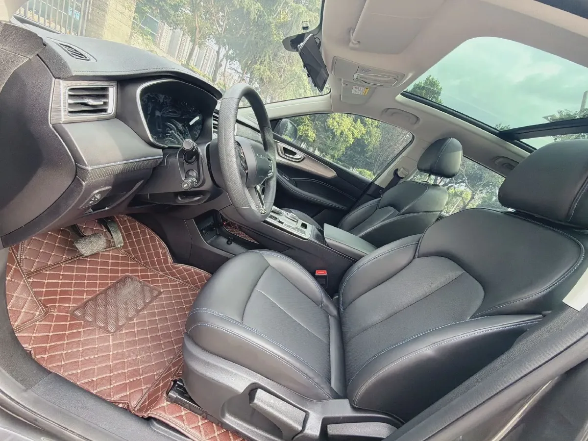 2023 Roewe RX5 1.5T 181HP L4 7DCT,autocango,china used car exporter,china ev exporter,chinese used car exporter,chinese used ev exporter