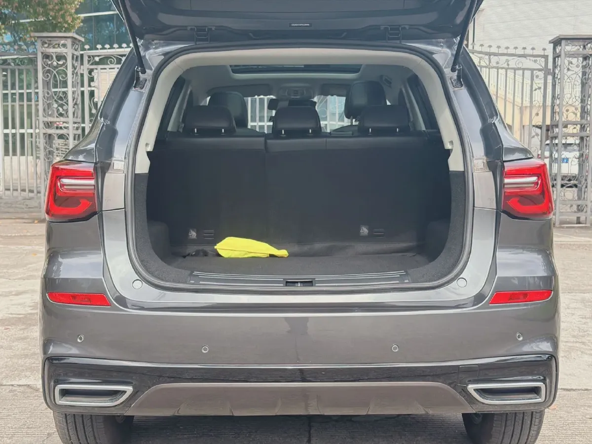 2023 Roewe RX5 1.5T 181HP L4 7DCT,autocango,china used car exporter,china ev exporter,chinese used car exporter,chinese used ev exporter