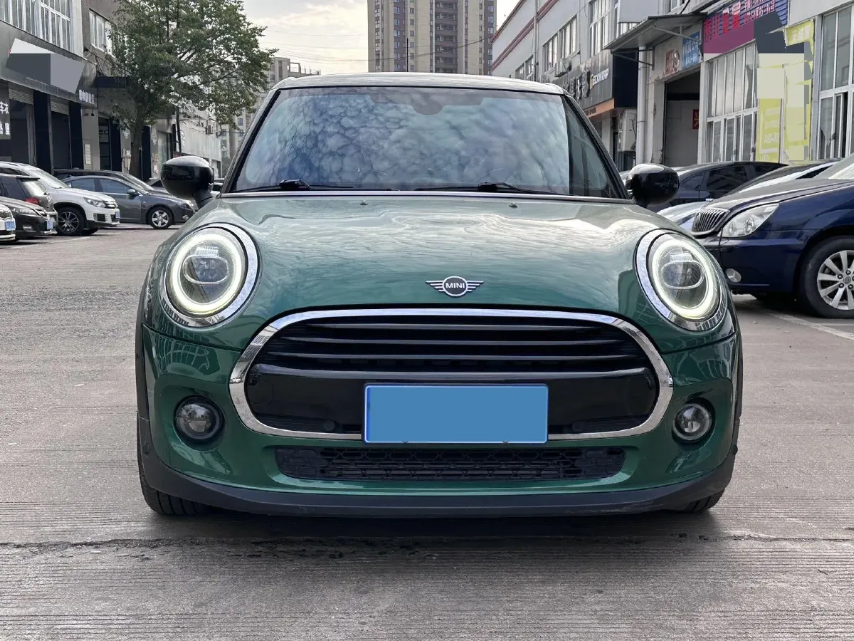 2021 MINI MINI 1.5T 136HP L3 7DCT,autocango,china used car exporter,china ev exporter,chinese used car exporter,chinese used ev exporter