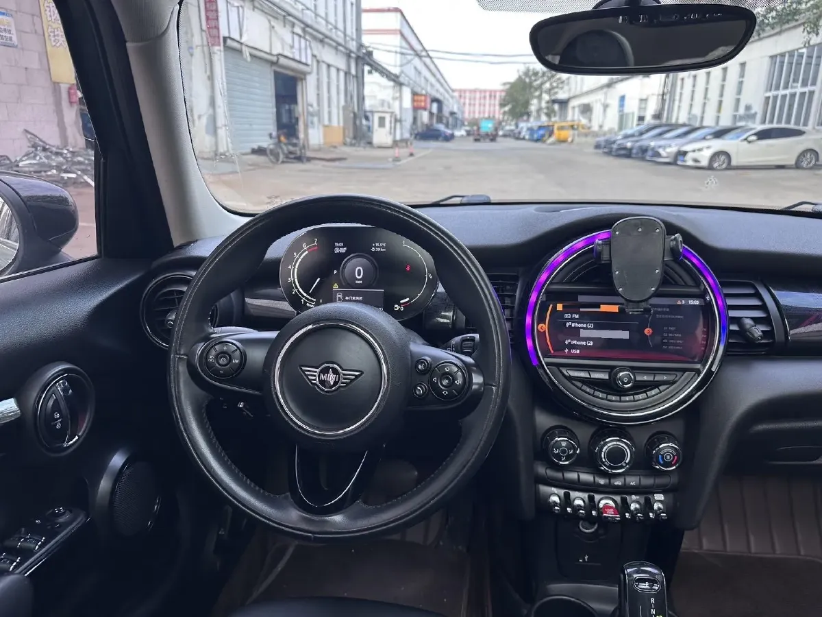 2021 MINI MINI 1.5T 136HP L3 7DCT,autocango,china used car exporter,china ev exporter,chinese used car exporter,chinese used ev exporter